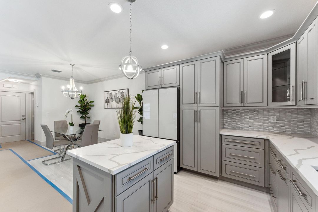 Activo con contrato: $1,149,000 (4 camas, 2 baños, 2034 Pies cuadrados)