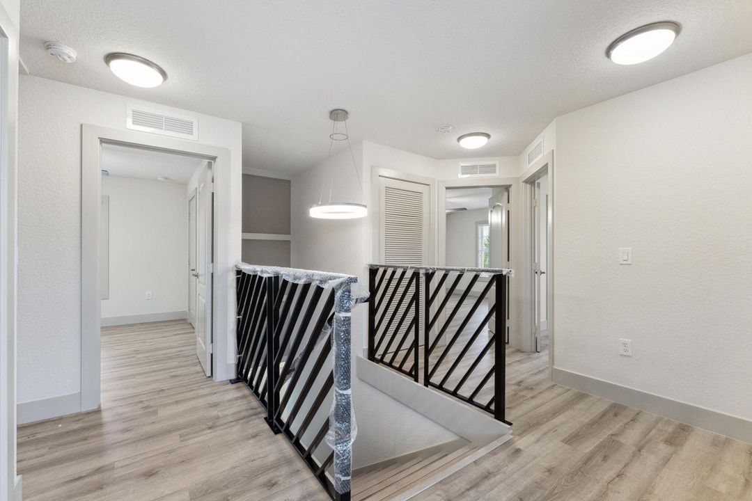 Activo con contrato: $1,149,000 (4 camas, 2 baños, 2034 Pies cuadrados)