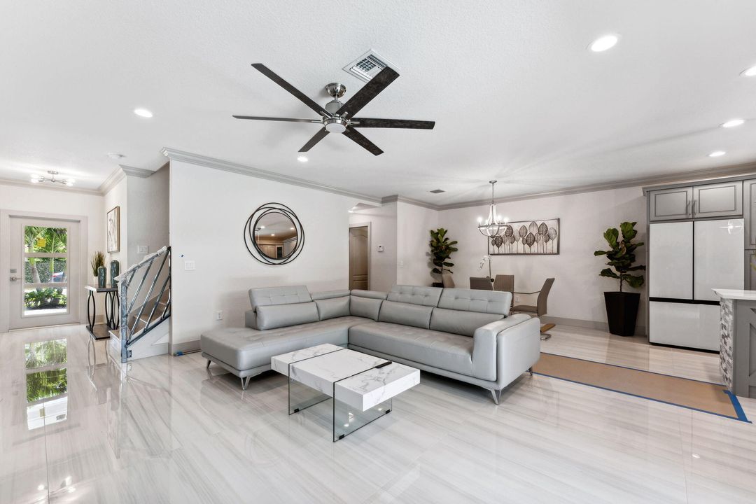 Activo con contrato: $1,149,000 (4 camas, 2 baños, 2034 Pies cuadrados)