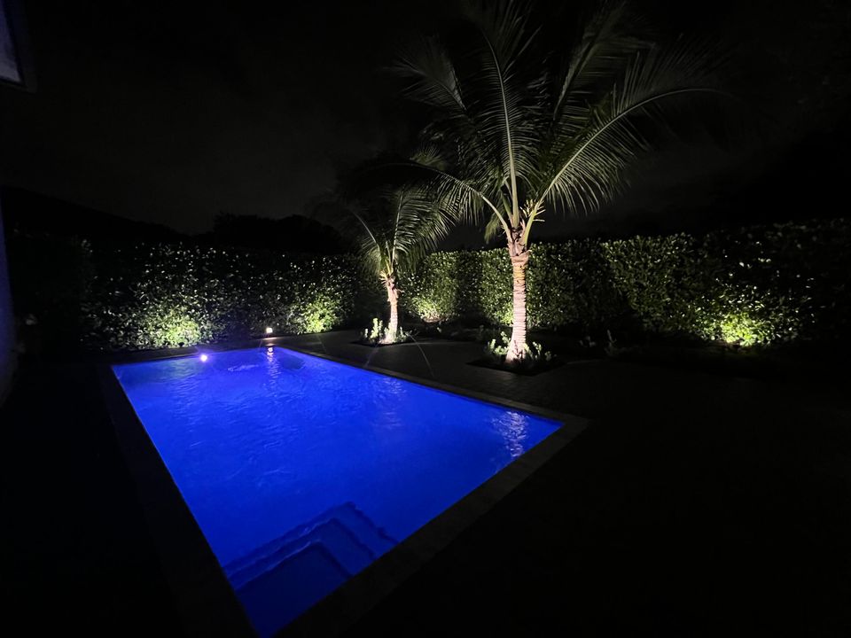 Activo con contrato: $1,149,000 (4 camas, 2 baños, 2034 Pies cuadrados)