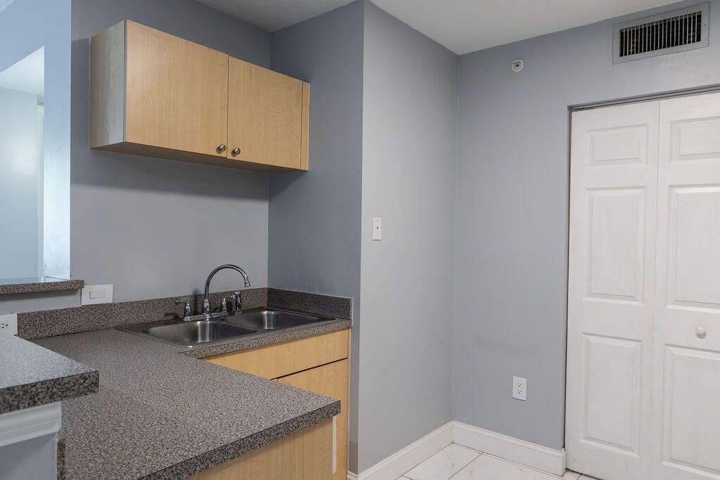 En Venta: $210,000 (1 camas, 1 baños, 793 Pies cuadrados)