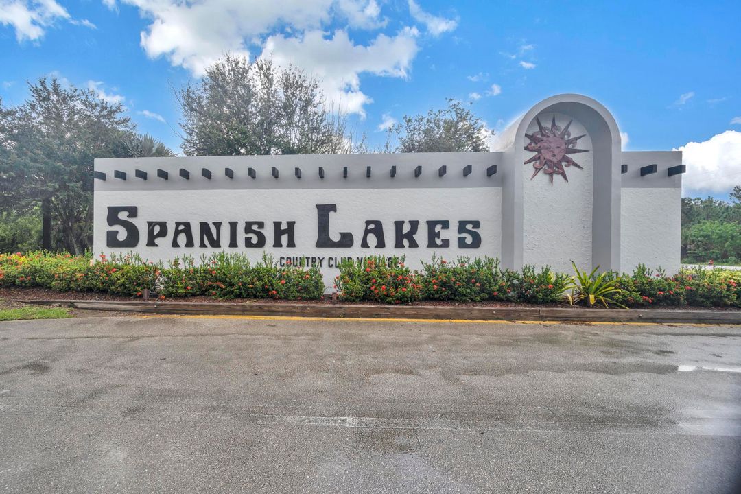 For Sale: $265,000 (2 beds, 2 baths, 1451 Square Feet)