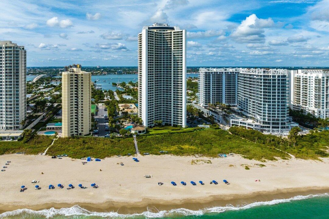 出租: $5,000 (2 贝兹, 2 浴室, 1468 平方英尺)