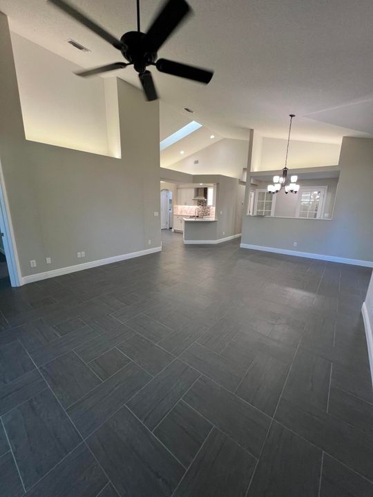 For Sale: $599,000 (2 beds, 2 baths, 1488 Square Feet)