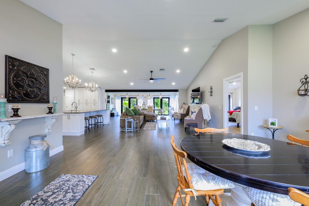 For Sale: $600,000 (5 beds, 3 baths, 3110 Square Feet)