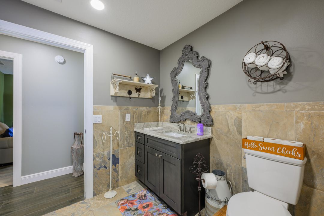 For Sale: $600,000 (5 beds, 3 baths, 3110 Square Feet)