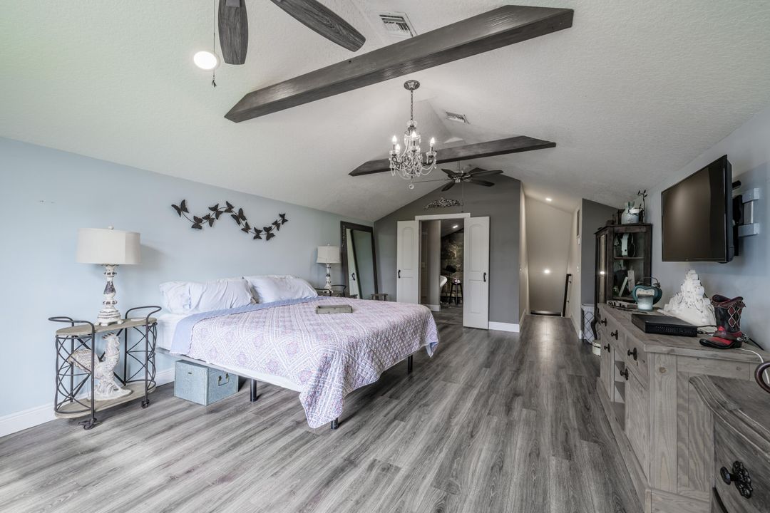 For Sale: $600,000 (5 beds, 3 baths, 3110 Square Feet)