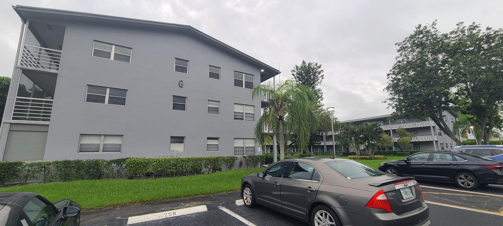 待售: $140,000 (2 贝兹, 2 浴室, 840 平方英尺)