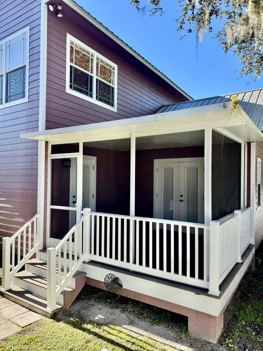 待售: $249,000 (1 贝兹, 2 浴室, 860 平方英尺)