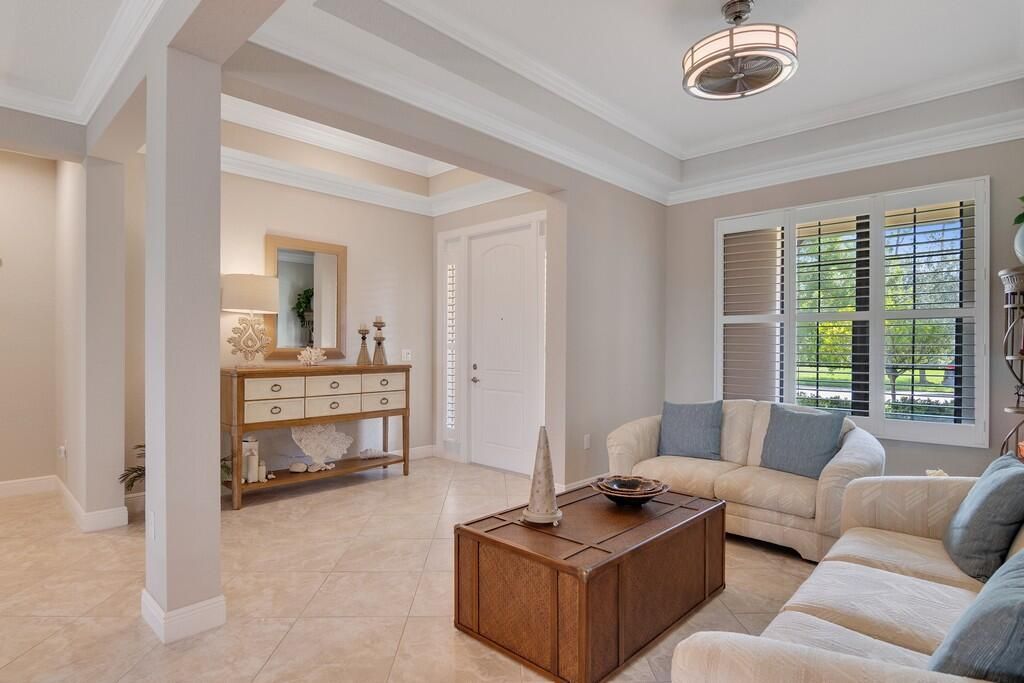 На продажу: $799,000 (3 спален, 2 ванн, 2388 Квадратных фут)