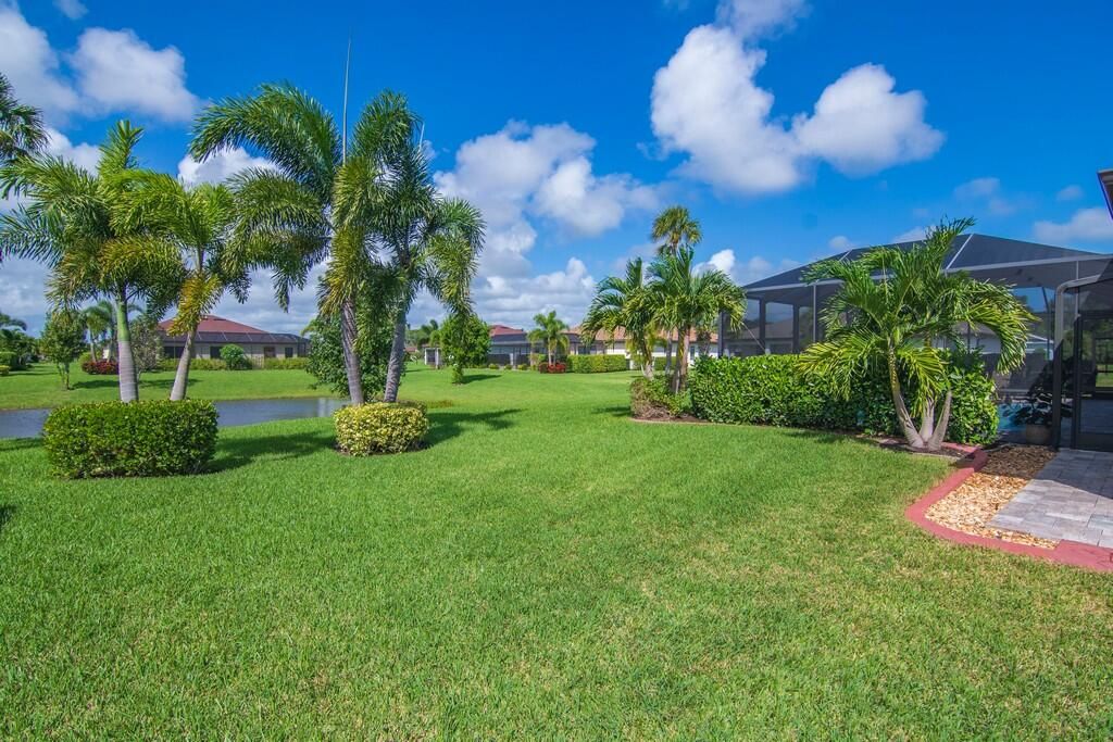 На продажу: $799,000 (3 спален, 2 ванн, 2388 Квадратных фут)