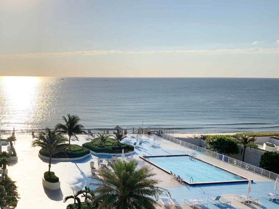 На продажу: $715,000 (2 спален, 2 ванн, 1402 Квадратных фут)