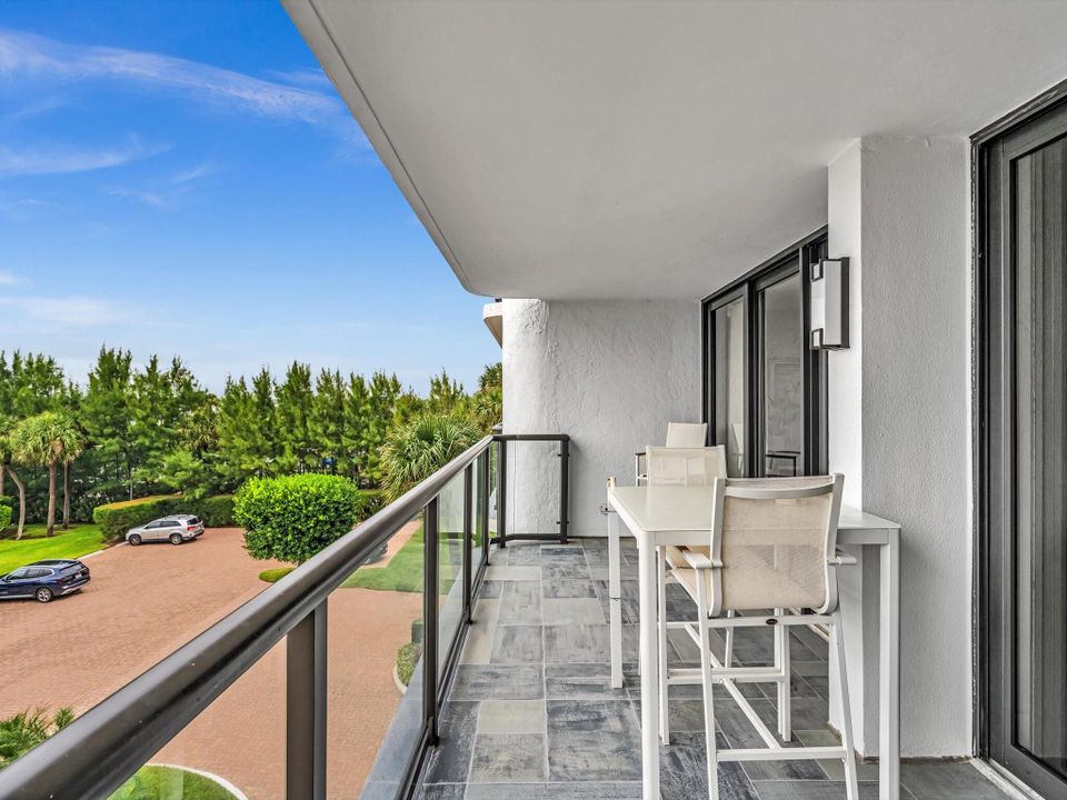 For Rent: $8,500 (2 beds, 2 baths, 1457 Square Feet)