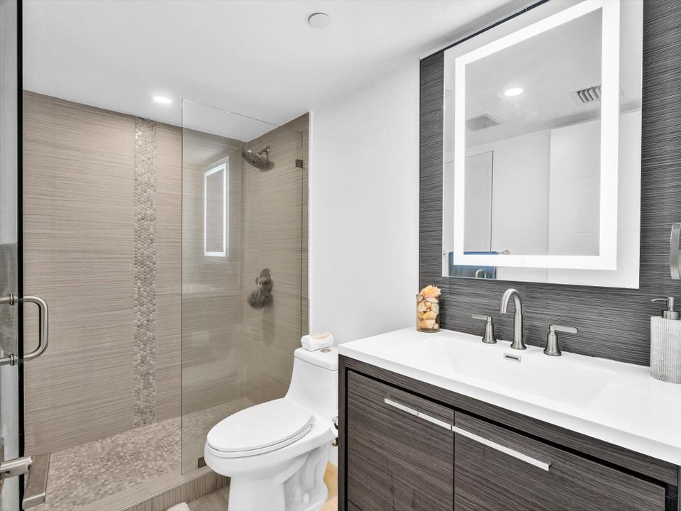 For Rent: $8,500 (2 beds, 2 baths, 1457 Square Feet)