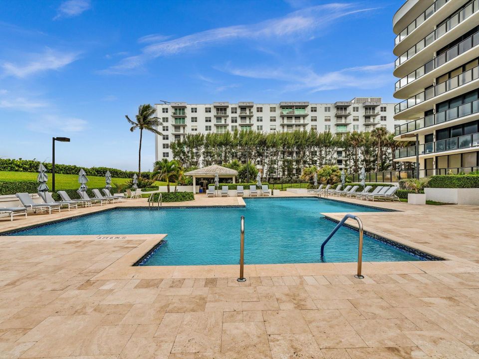 For Rent: $8,500 (2 beds, 2 baths, 1457 Square Feet)