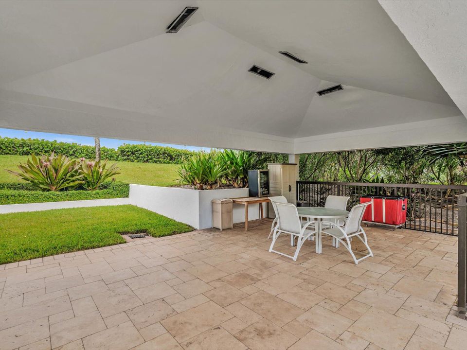 For Rent: $8,500 (2 beds, 2 baths, 1457 Square Feet)