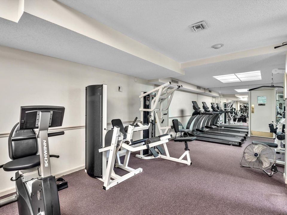 For Rent: $8,500 (2 beds, 2 baths, 1457 Square Feet)