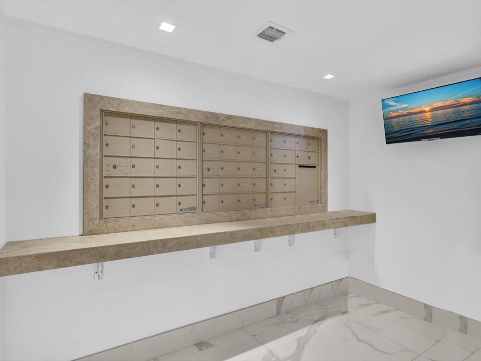 For Rent: $8,500 (2 beds, 2 baths, 1457 Square Feet)