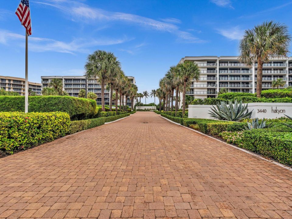 For Rent: $8,500 (2 beds, 2 baths, 1457 Square Feet)