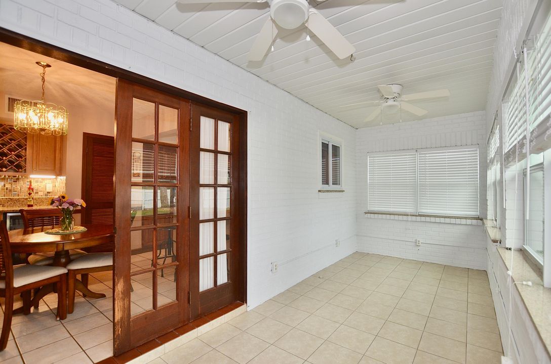 待售: $549,900 (4 贝兹, 3 浴室, 2837 平方英尺)