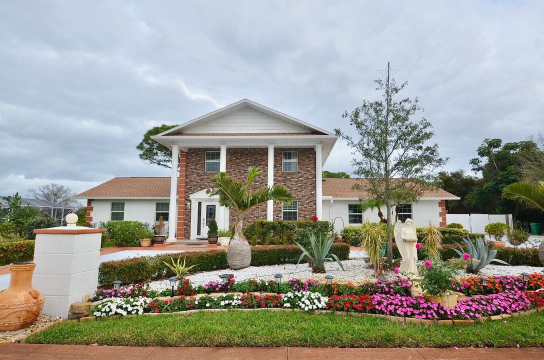 待售: $549,900 (4 贝兹, 3 浴室, 2837 平方英尺)