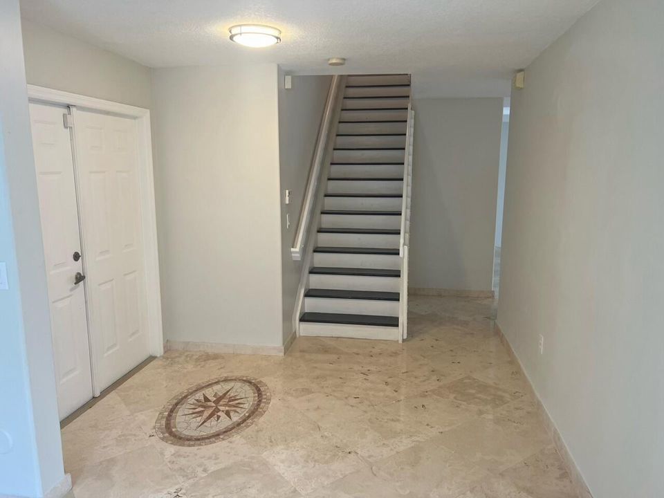 For Rent: $4,600 (4 beds, 2 baths, 2612 Square Feet)