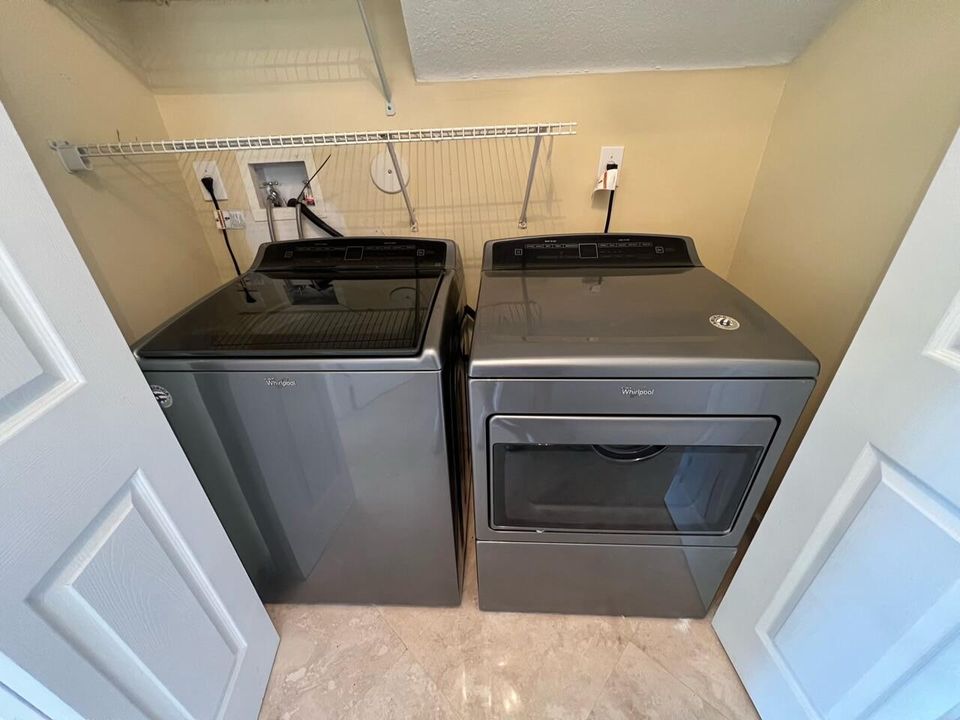 For Rent: $4,600 (4 beds, 2 baths, 2612 Square Feet)