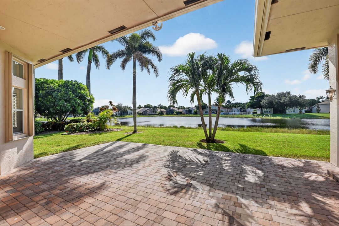 Active With Contract: $1,245,000 (4 beds, 4 baths, 3206 Square Feet)