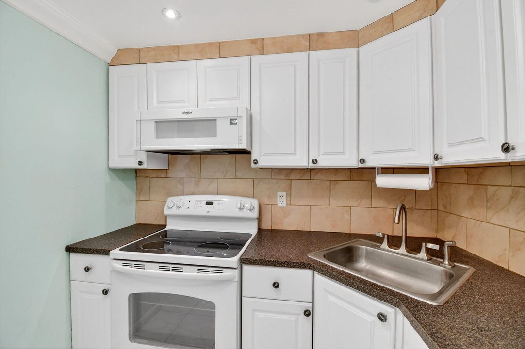 En Venta: $145,000 (1 camas, 1 baños, 650 Pies cuadrados)