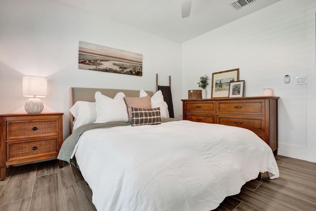 合同活跃: $720,000 (3 贝兹, 2 浴室, 1958 平方英尺)