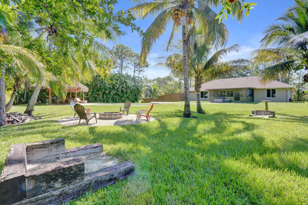 合同活跃: $720,000 (3 贝兹, 2 浴室, 1958 平方英尺)