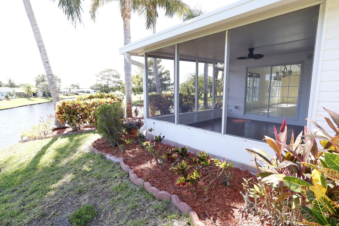 For Sale: $289,000 (3 beds, 2 baths, 1619 Square Feet)