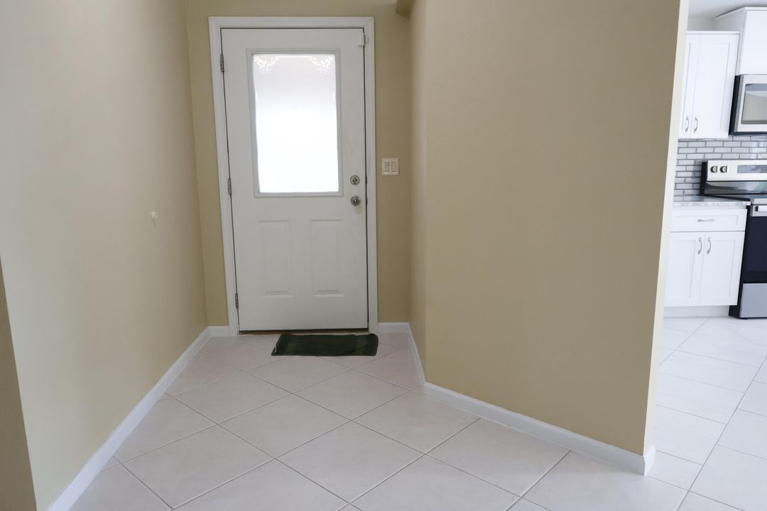 For Sale: $289,000 (3 beds, 2 baths, 1619 Square Feet)