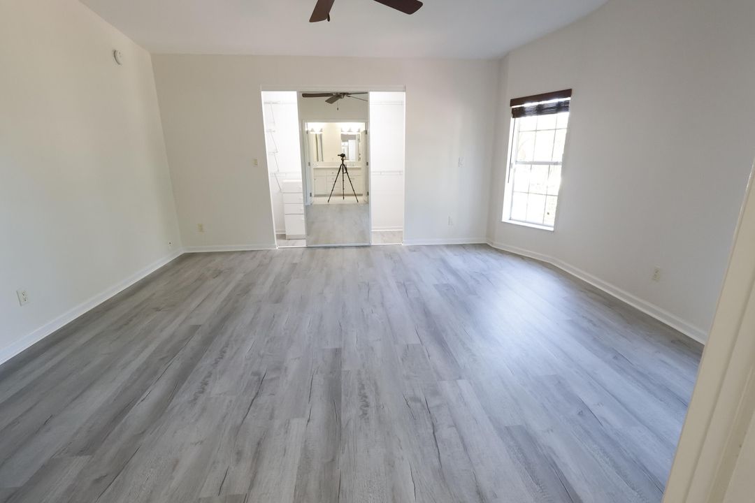 For Sale: $289,000 (3 beds, 2 baths, 1619 Square Feet)