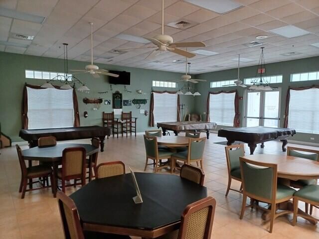 For Sale: $289,000 (3 beds, 2 baths, 1619 Square Feet)