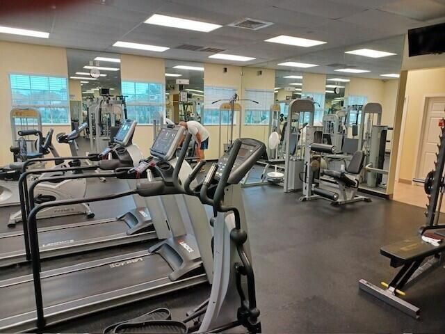 For Sale: $289,000 (3 beds, 2 baths, 1619 Square Feet)