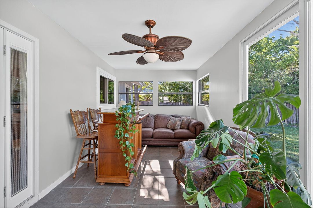 待售: $614,900 (3 贝兹, 3 浴室, 1659 平方英尺)