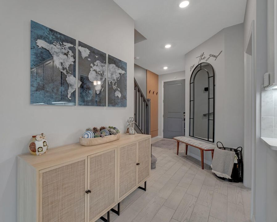 Active With Contract: $539,000 (3 beds, 2 baths, 1895 Square Feet)