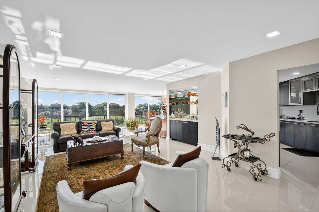 На продажу: $798,000 (3 спален, 2 ванн, 2001 Квадратных фут)