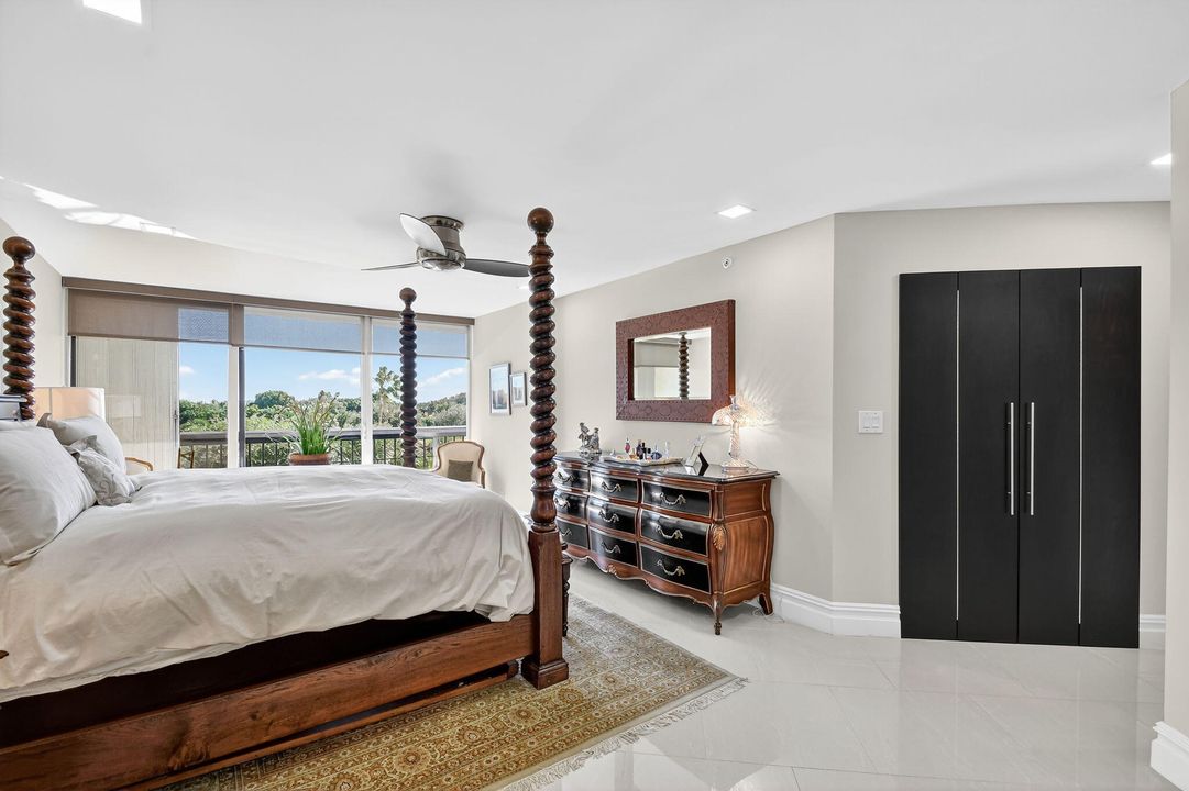 На продажу: $798,000 (3 спален, 2 ванн, 2001 Квадратных фут)