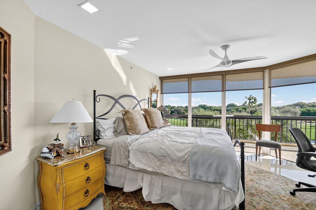 На продажу: $798,000 (3 спален, 2 ванн, 2001 Квадратных фут)