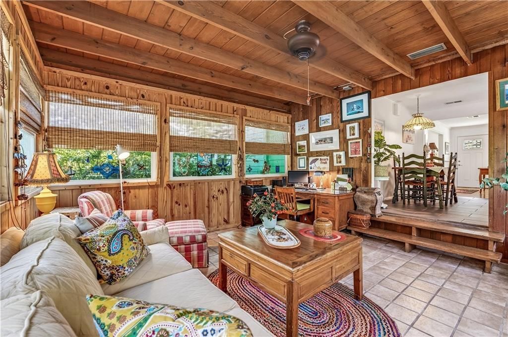 待售: $750,000 (3 贝兹, 2 浴室, 1667 平方英尺)