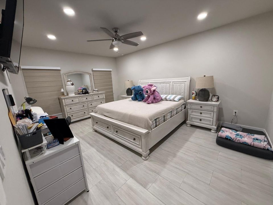 出租: $2,800 (4 贝兹, 2 浴室, 1715 平方英尺)