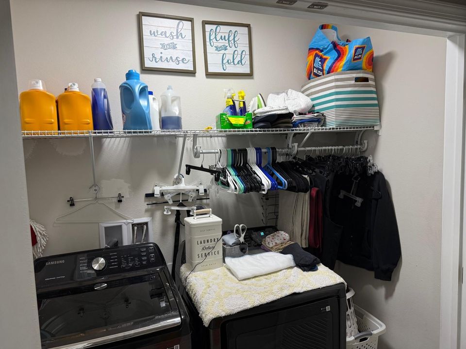 出租: $2,800 (4 贝兹, 2 浴室, 1715 平方英尺)