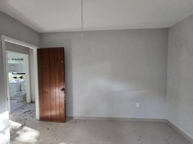 На продажу: $148,990 (3 спален, 1 ванн, 1056 Квадратных фут)