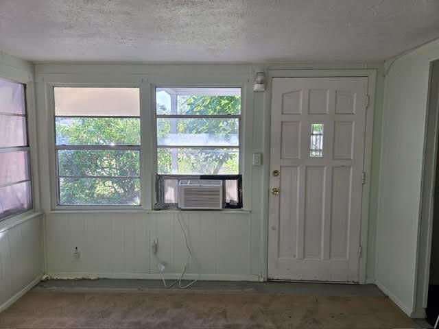 На продажу: $148,990 (3 спален, 1 ванн, 1056 Квадратных фут)