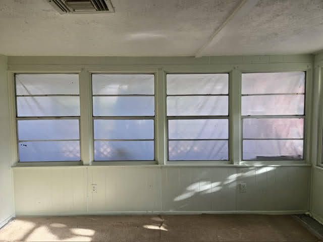 На продажу: $148,990 (3 спален, 1 ванн, 1056 Квадратных фут)