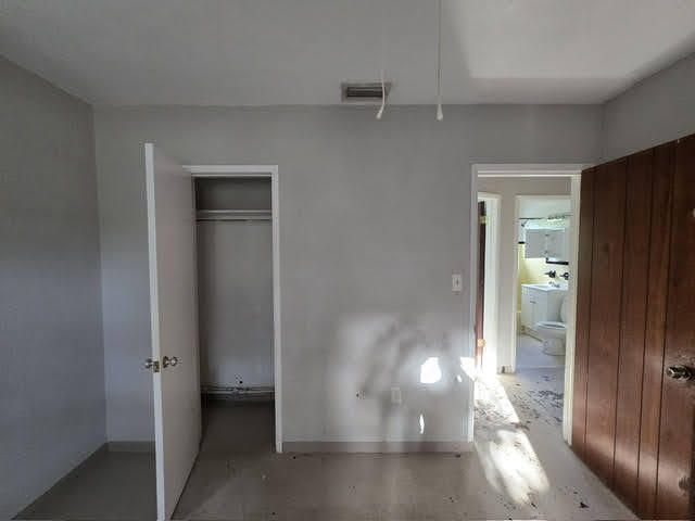 На продажу: $148,990 (3 спален, 1 ванн, 1056 Квадратных фут)