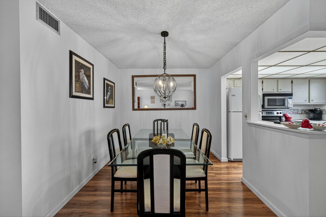 En Renta: $1,750 (2 camas, 2 baños, 1050 Pies cuadrados)