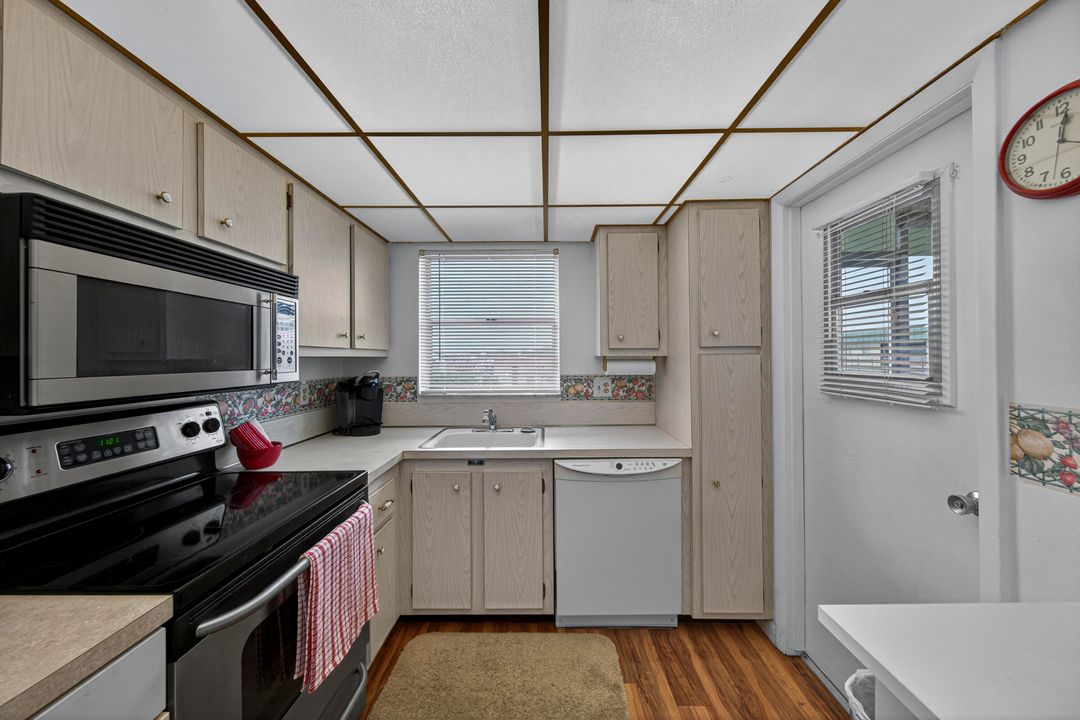 En Renta: $1,750 (2 camas, 2 baños, 1050 Pies cuadrados)